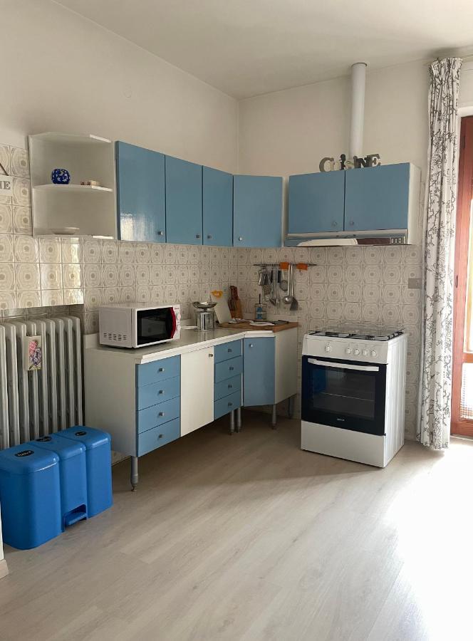 La Signora Dei Fiori Appartement Gubbio Buitenkant foto