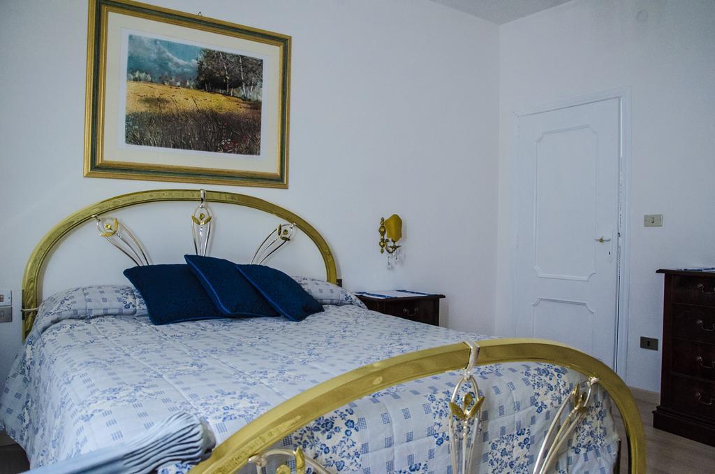 La Signora Dei Fiori Appartement Gubbio Buitenkant foto